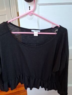 Bar III Black Ruffle-Hem Crop Top